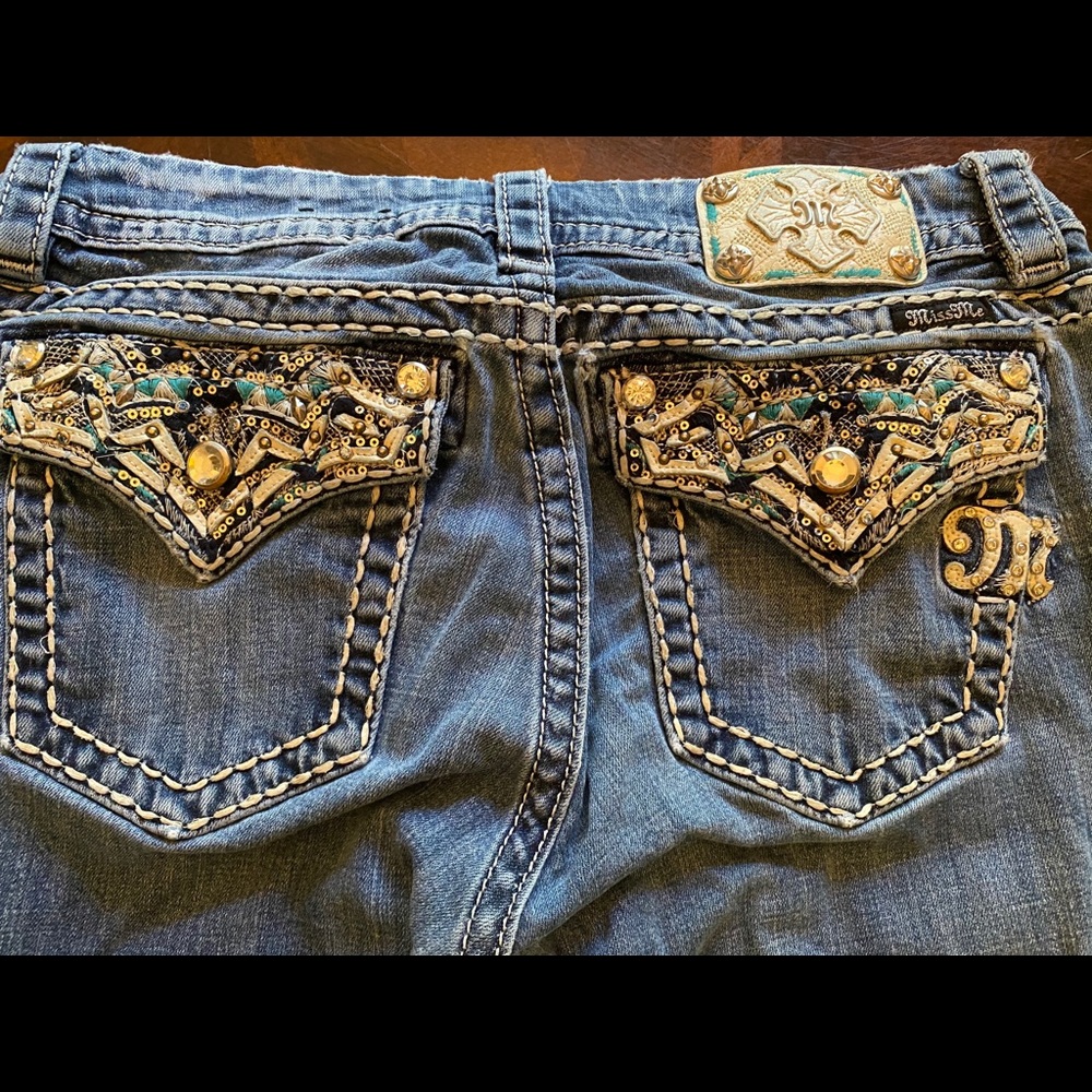 Miss Me Mid-Rise Easy Boot NWOT